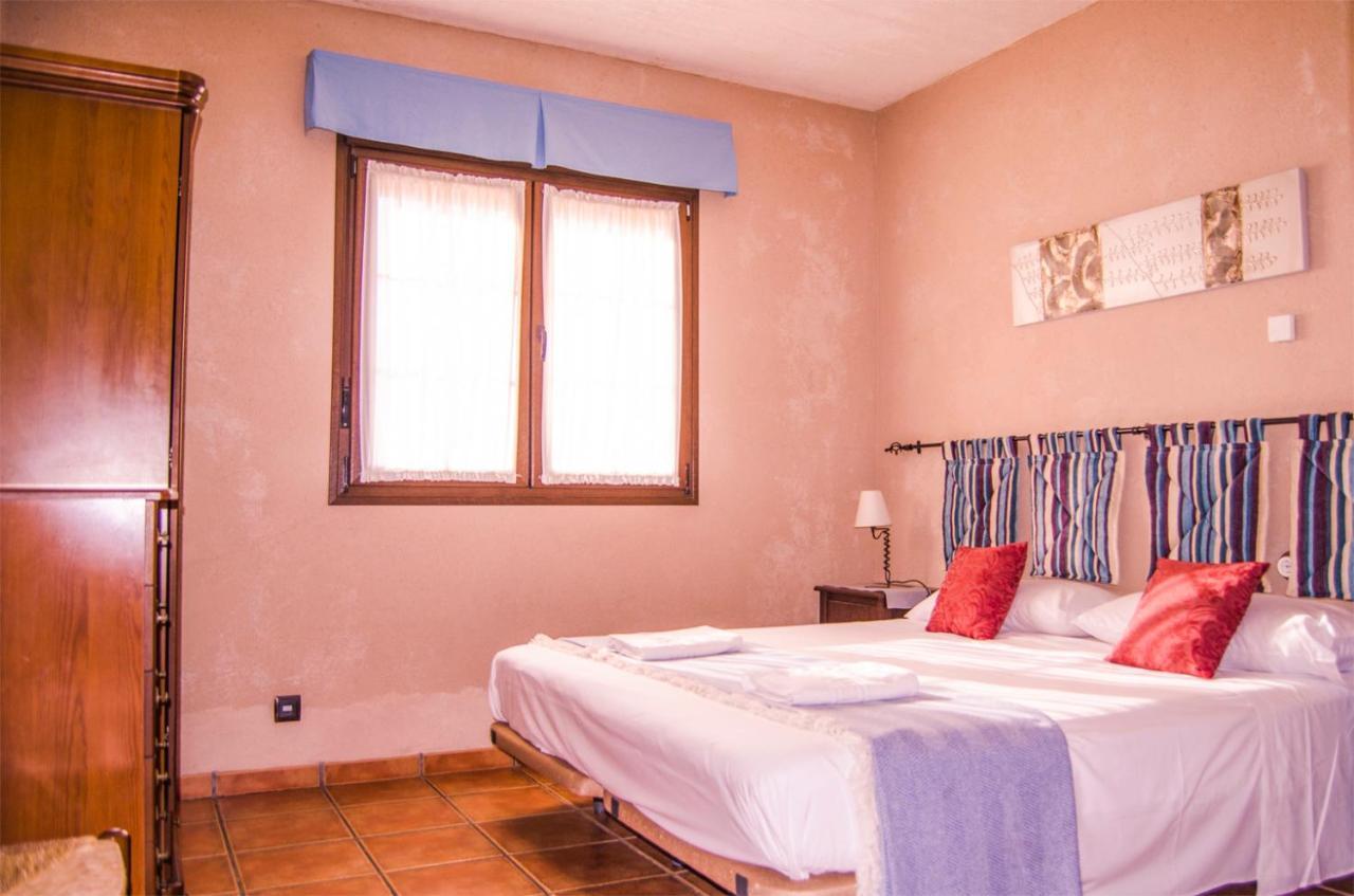 Casas Rurales Alhambra - Lagunas De Ruidera Exterior photo